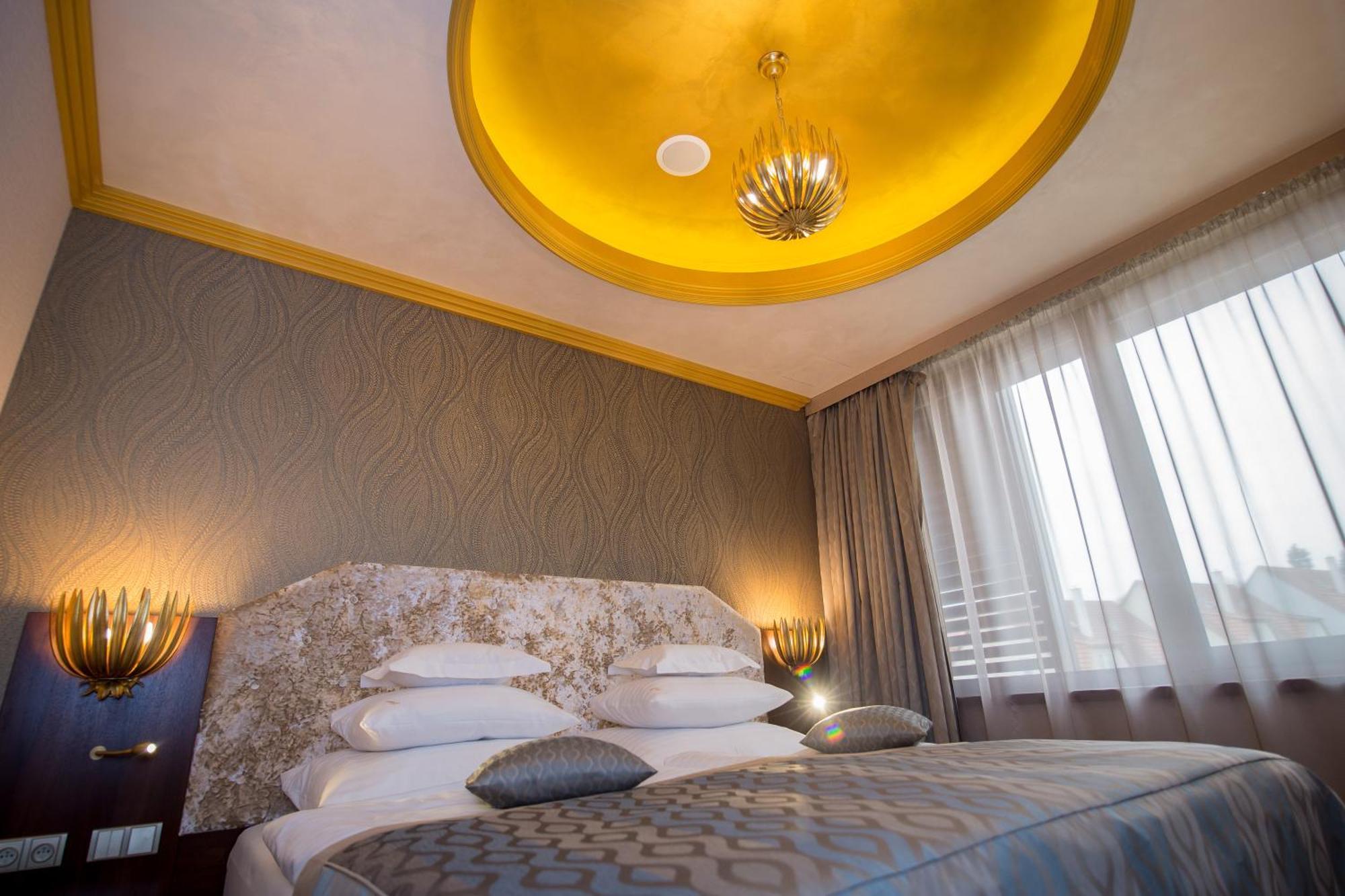 King's - Casino And Hotel 5*